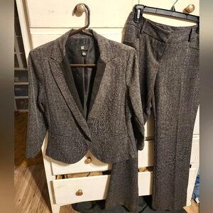 Women's Gray Blazer and Pants Suit Set